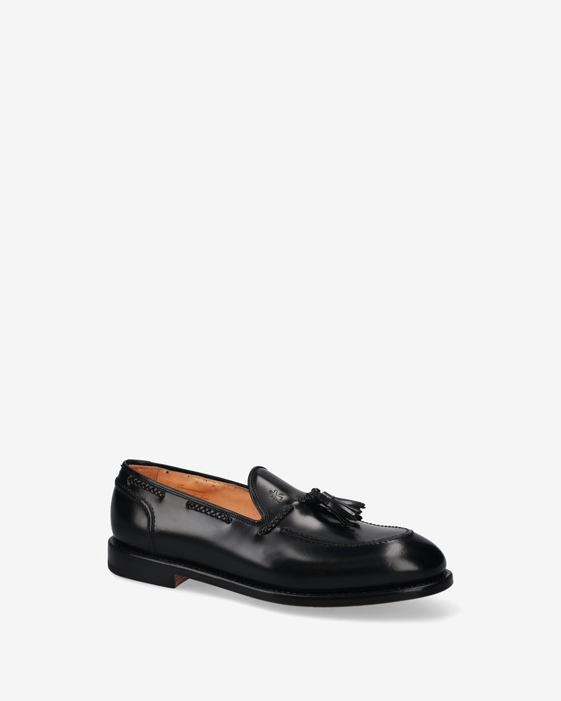 Leather moccasins with tassels